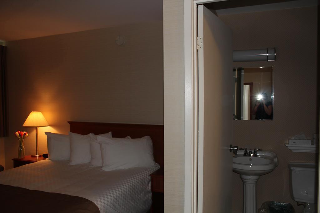 Hotel Mount Pearl Mount Pearl Park Экстерьер фото